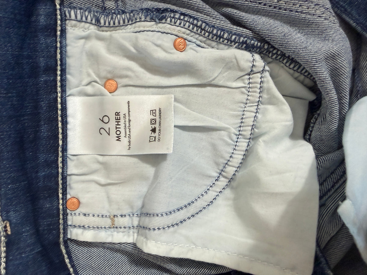 MOTHER Dark Wash Straight Jean – label