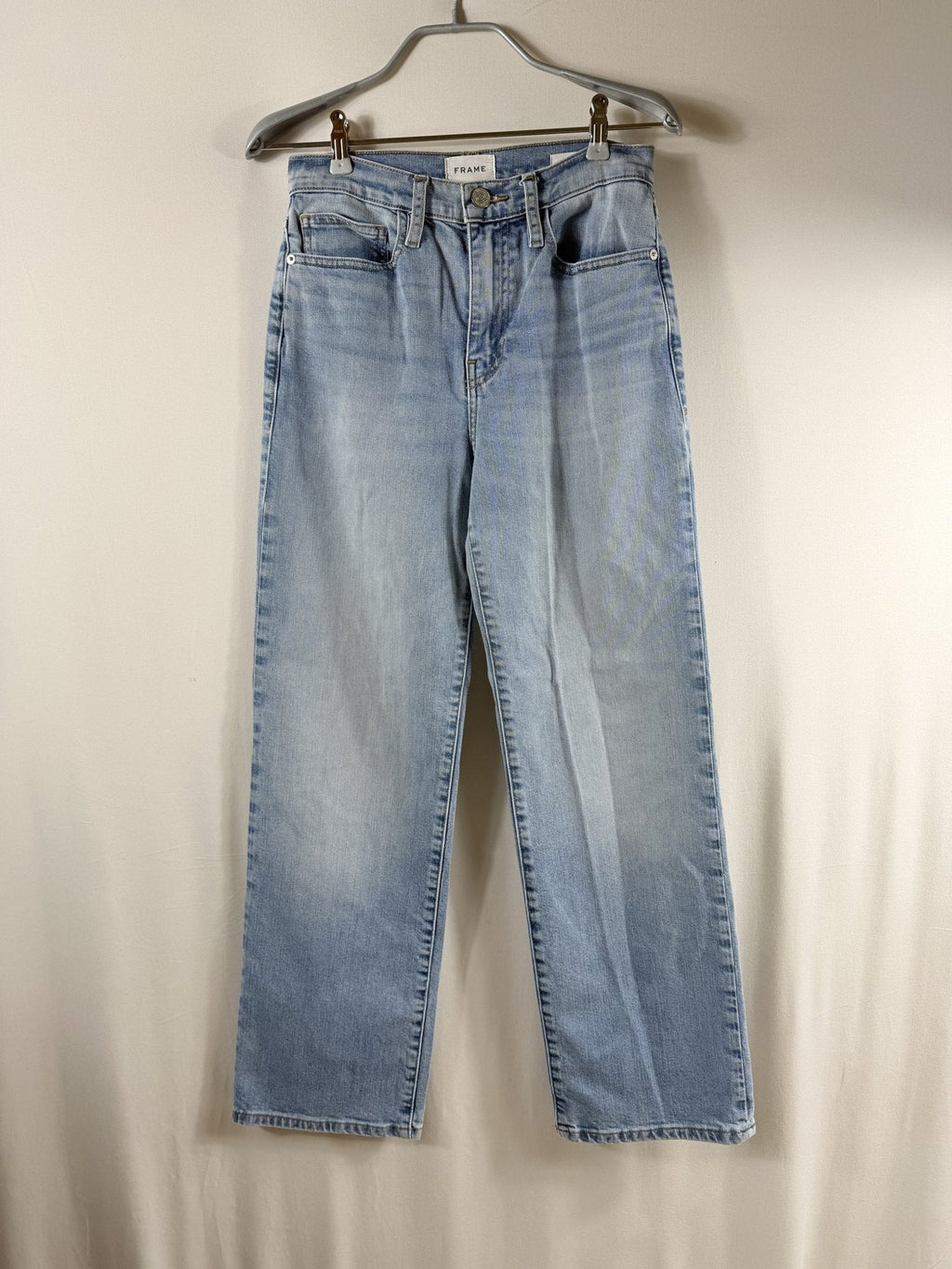 FRAME Le Jane Ankle Jean - front