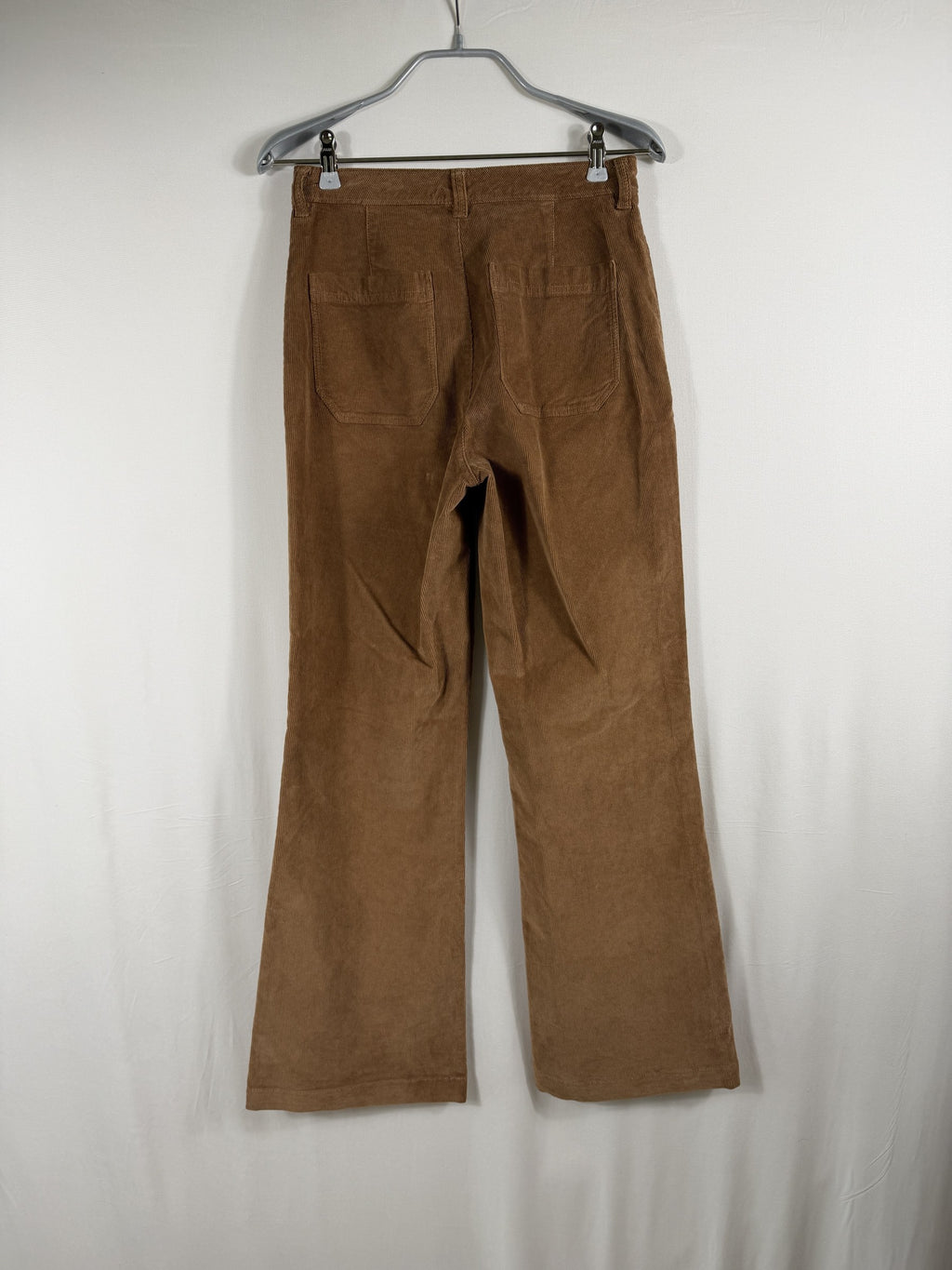 Faherty Phoebe Corduroy Patch-Pocket Pants – back