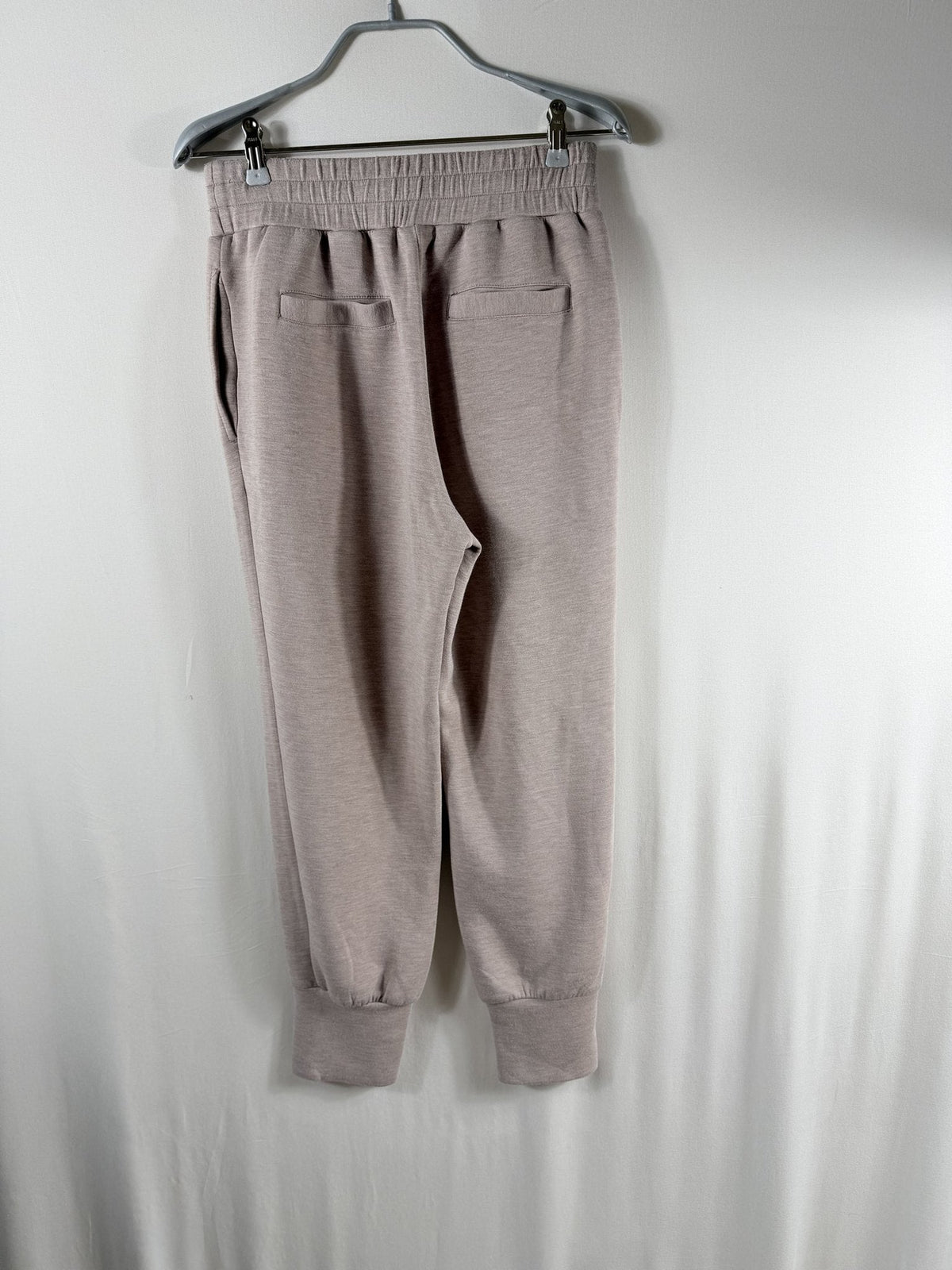 Varley The Slim Cuff Pant 25 - DoubleSoft - back