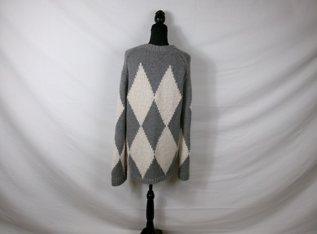 Khaite Valerie Argyle Cashmere V-Neck Sweater – back