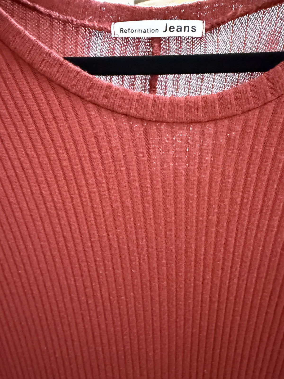 Reformation Ribbed Knit Maxi Dress – Brick – detail