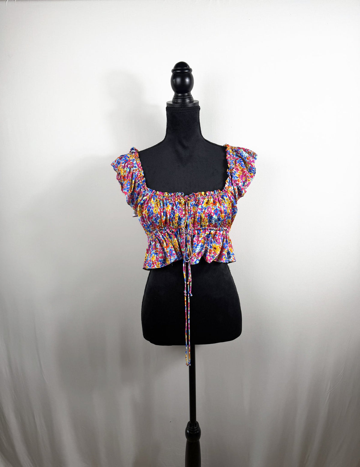 For Love & Lemons Floral Ruffle Crop Top – Multicolor – front