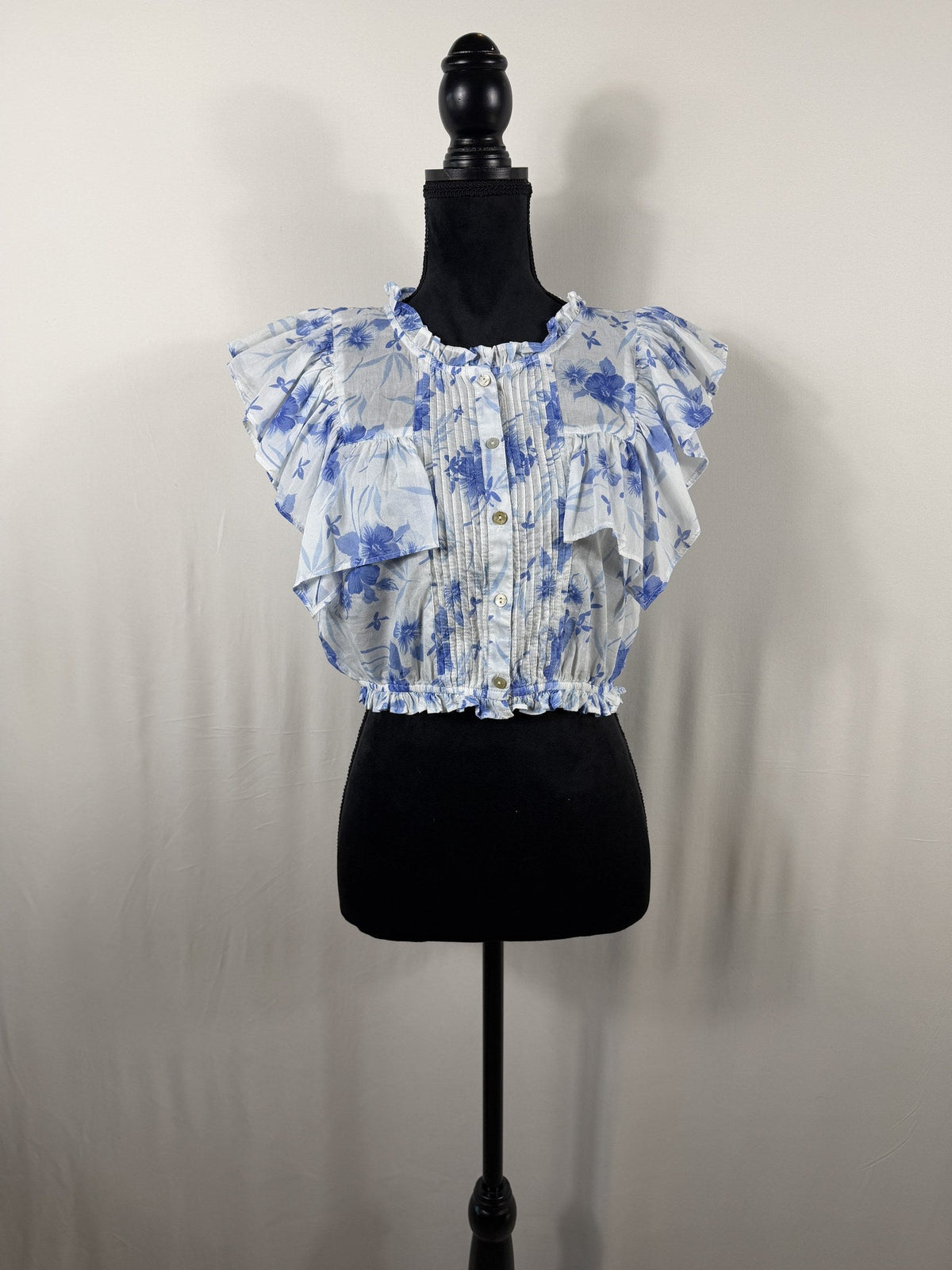 LoveShackFancy Floral Ruffle Crop Top – Blue – front
