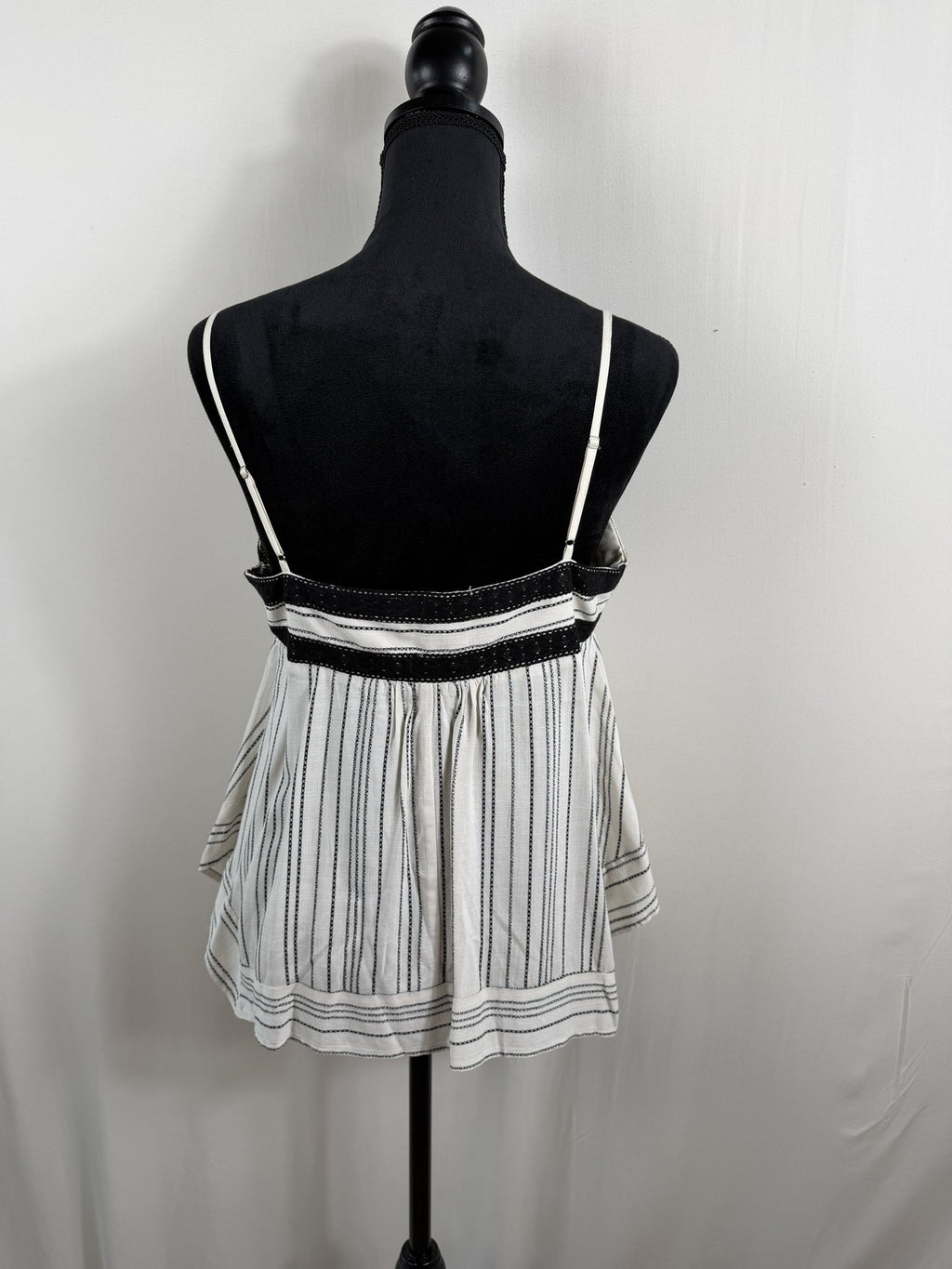 Skies Are Blue Striped Embroidered-Neck Tank – front