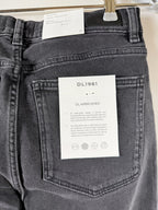 DL1961 Halle Straight Jean - tag