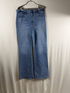 Veronica Beard Crosbie Patch-Pocket Slim Wide-Leg Jeans – Amethyst - front