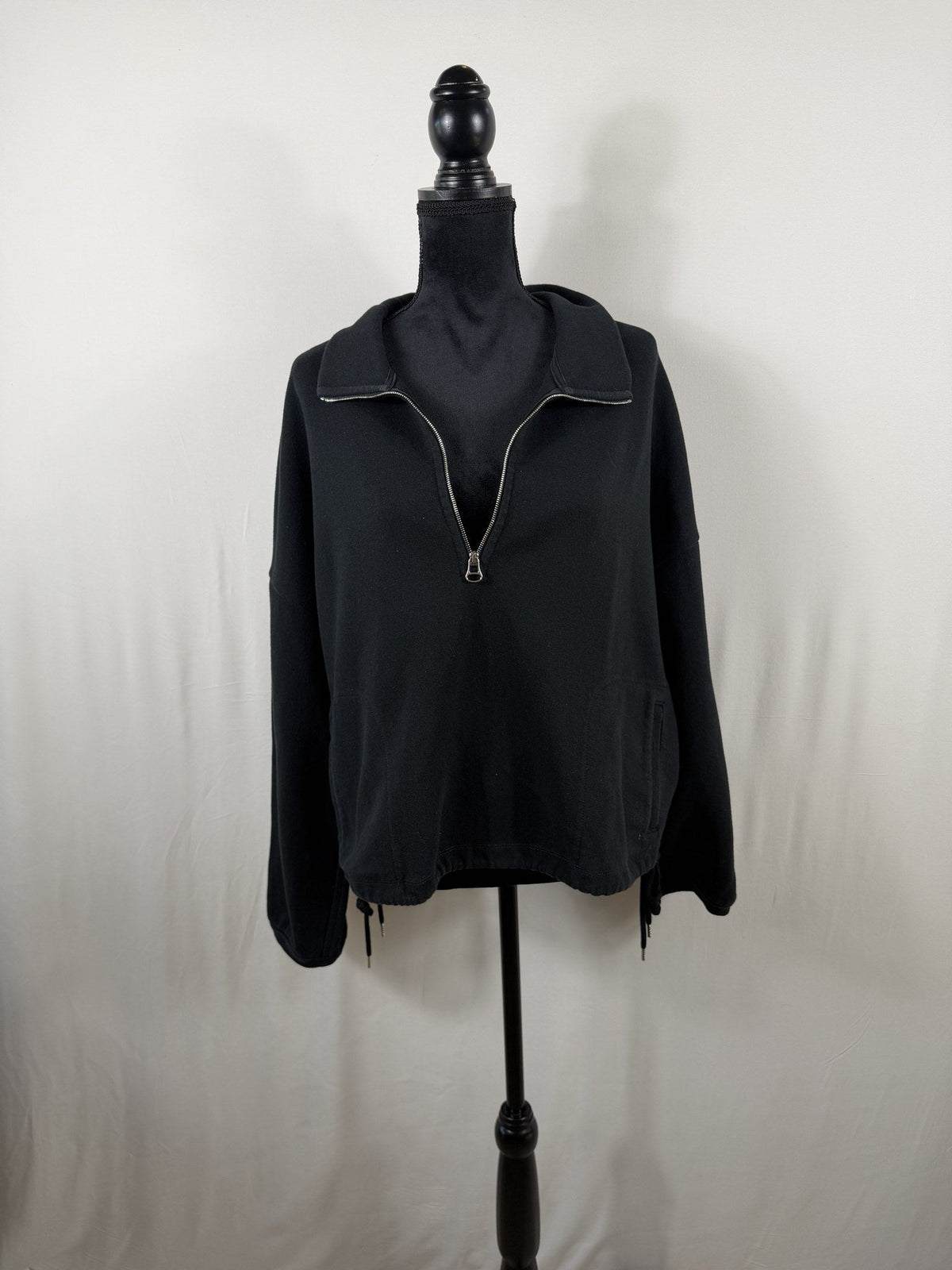 James Perse Y/OSEMITE Half-Zip Funnel Neck – Black – front