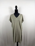 FRAME Le V Mini Pima Cotton T-Shirt Dress – Washed Military – front