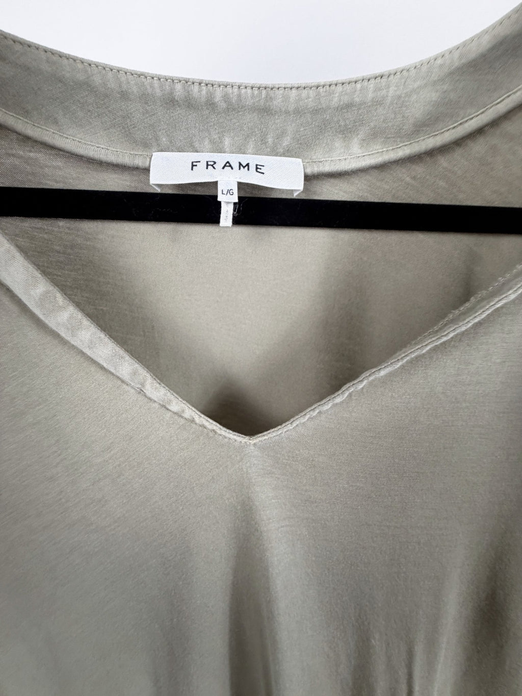 FRAME Le V Mini Pima Cotton T-Shirt Dress – Washed Military – label
