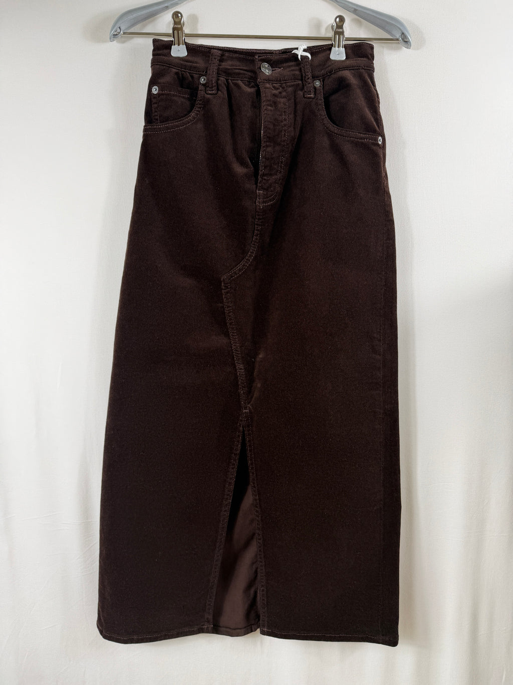 FRAME The Corduroy Midaxi Skirt – Espresso — front