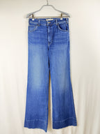 Nili Lotan Celia High-Rise Jean – Classic Wash – front