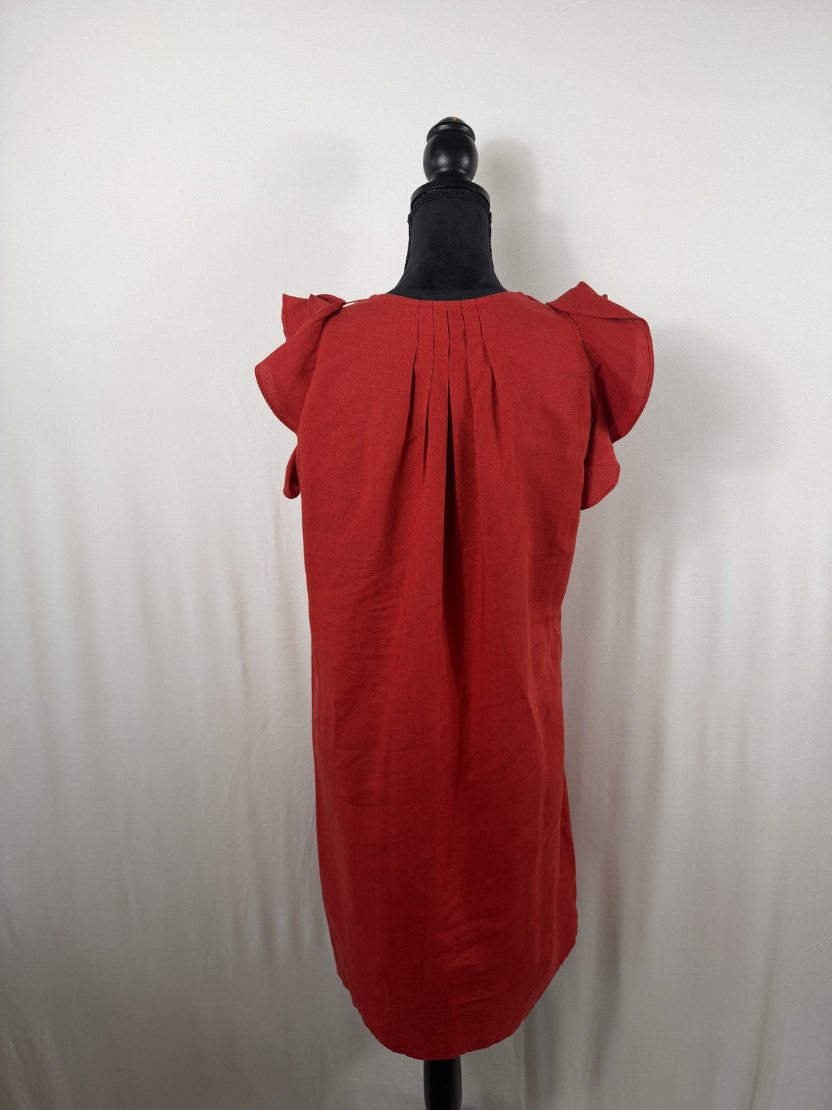The Great Pintucked Ruffle-Sleeve Dress – Red – back