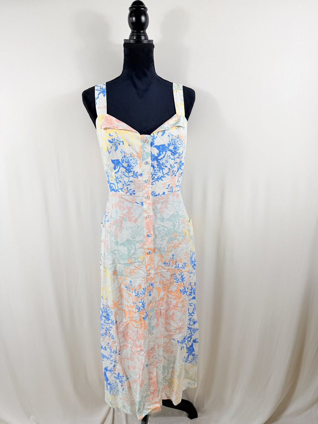 Hunter Bell Cleo Button-Front Midi Dress – Botanical Print – front