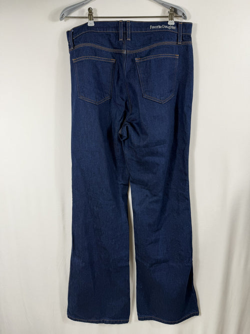 Favorite Daughter The Olympia Low-Slung Flare Jean – Manchester – back