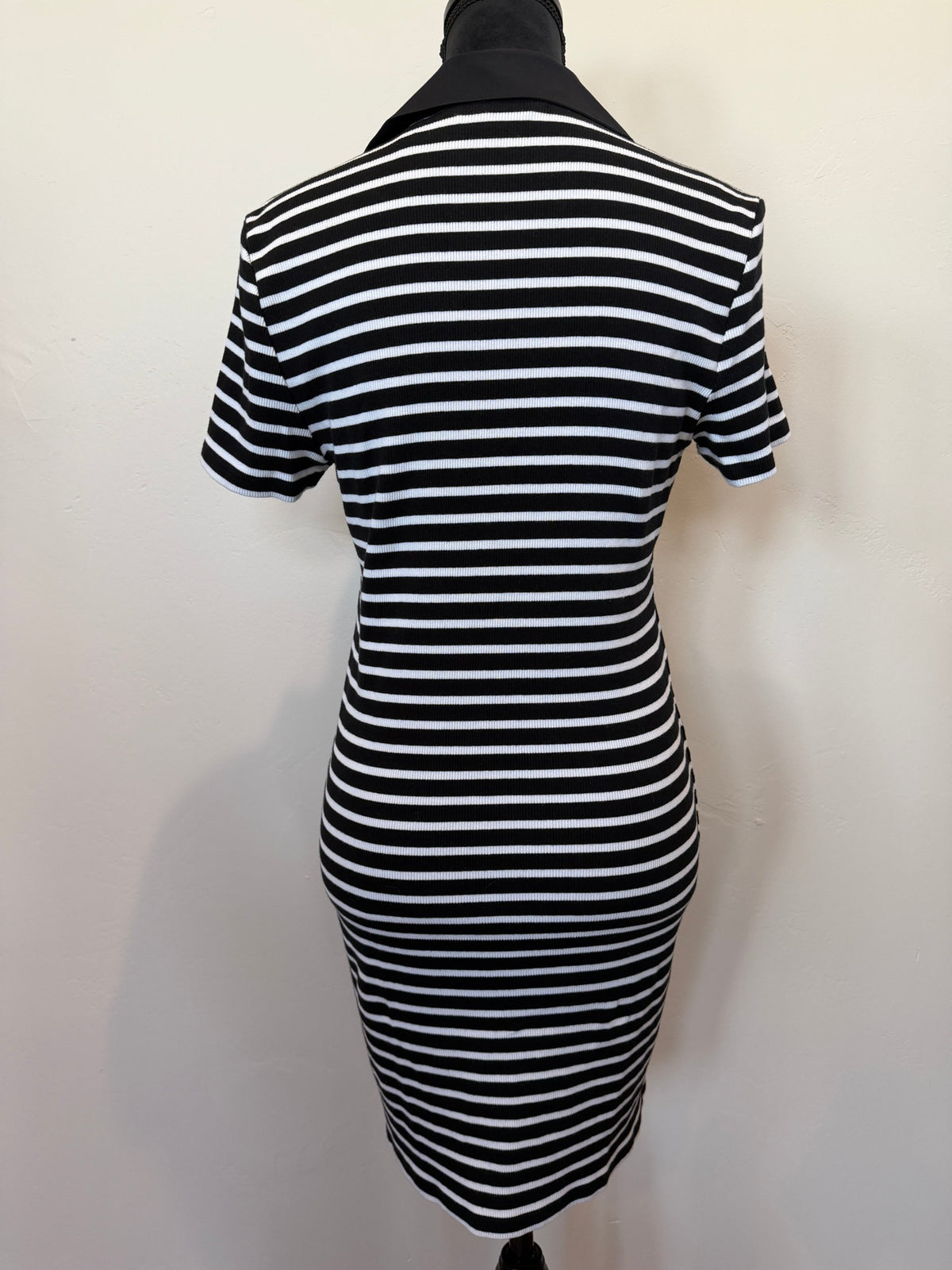 Veronica Beard Bailey Striped Polo Dress – Dark Navy / Black and White