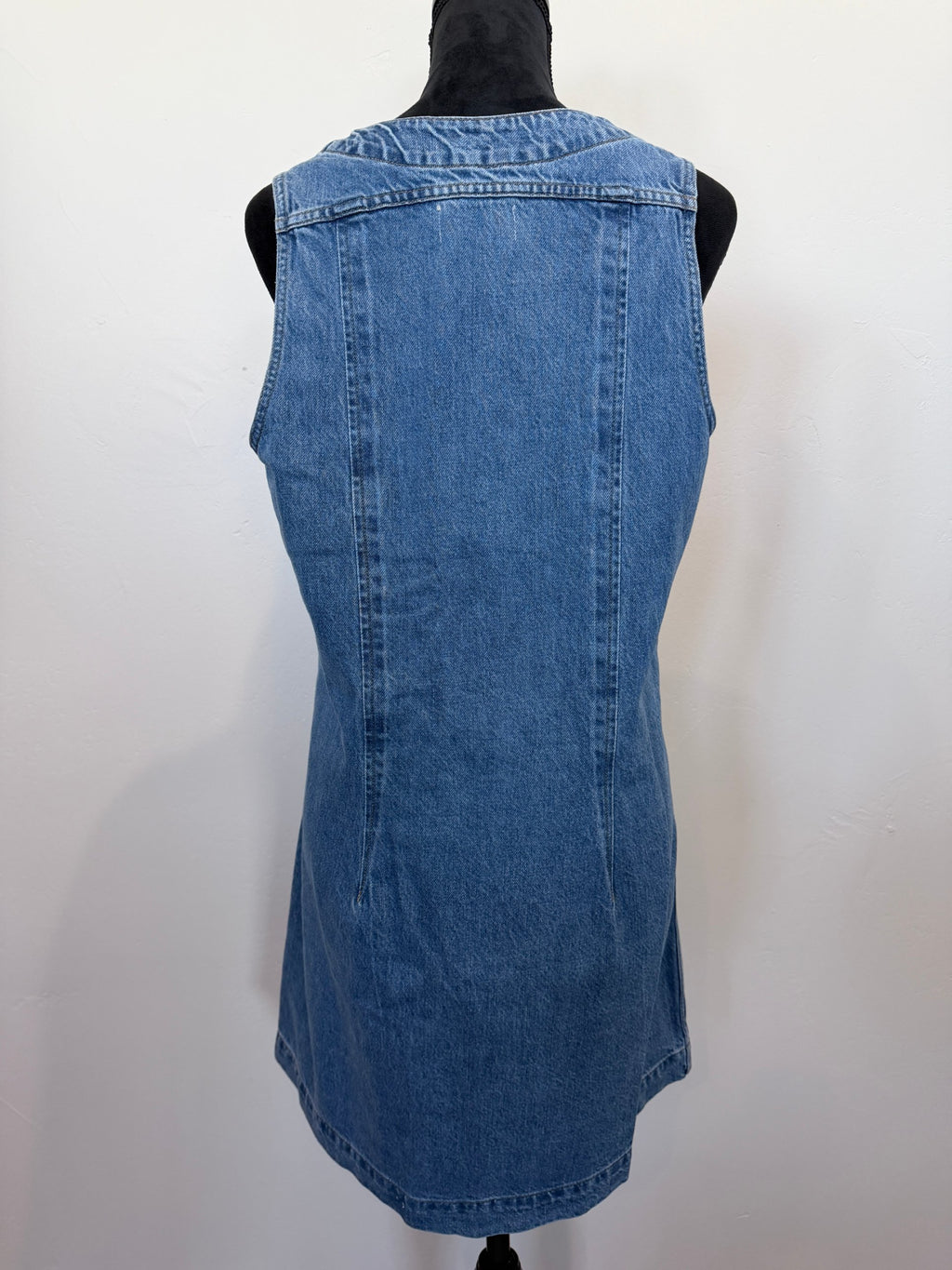FRAME Sleeveless Trucker Pocket Denim Dress – Delaware