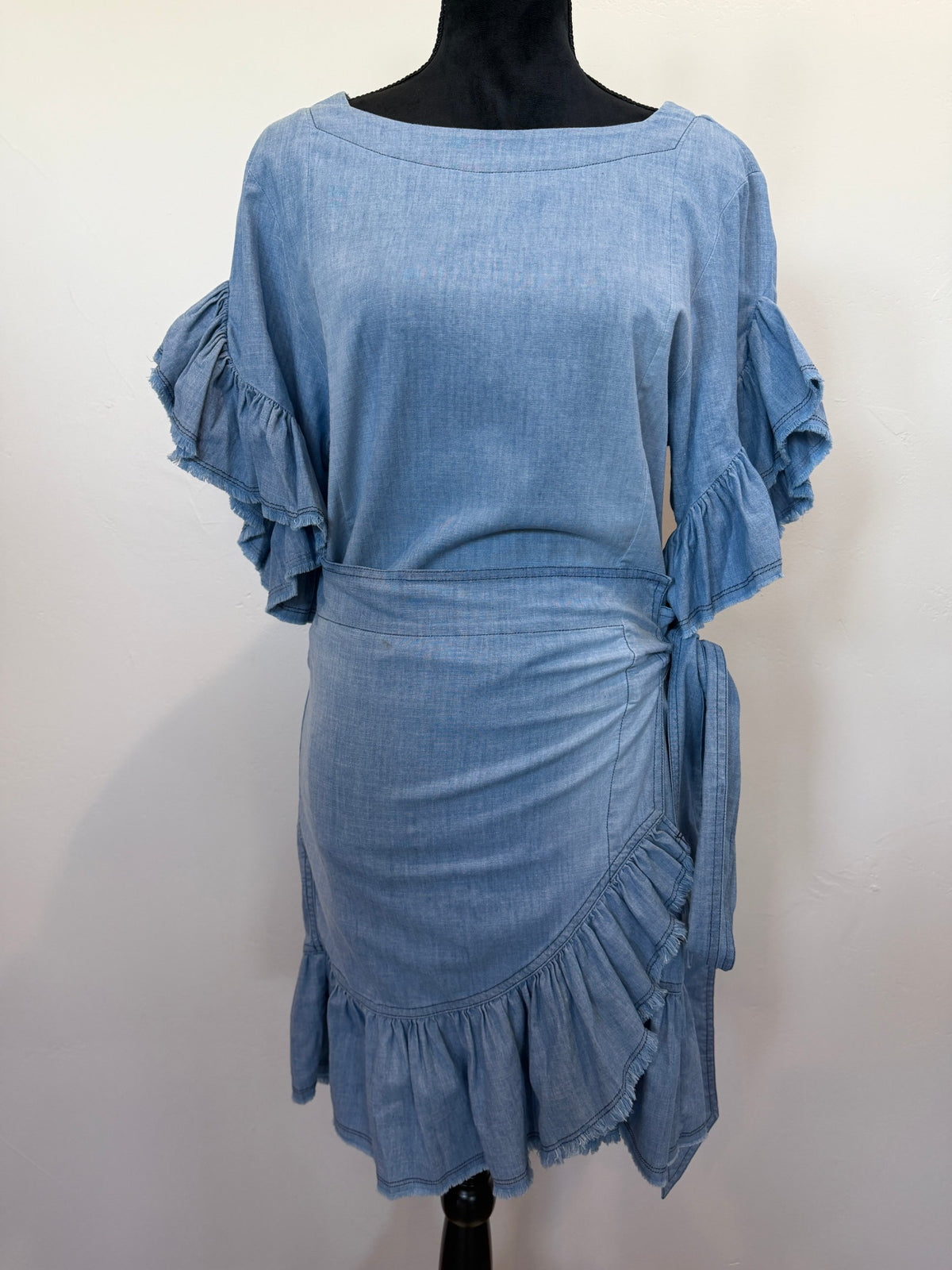 Étoile Isabel Marant Lelicia Chambray Ruffle Wrap Dress – Blue