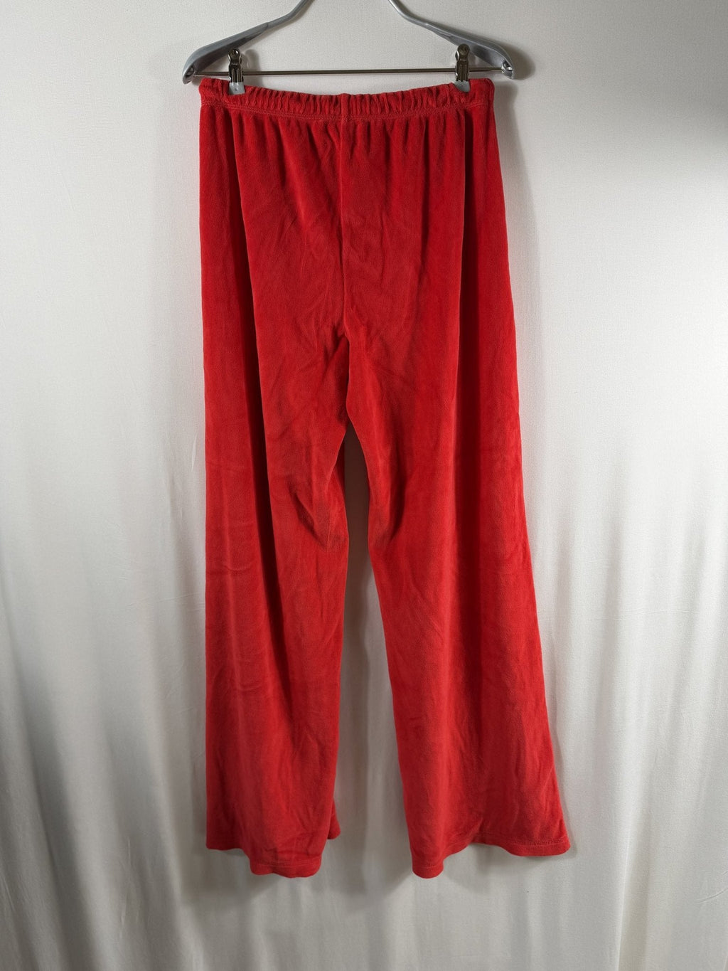 Xirena x Lea Meylan Manon Velour Pant - Carmine Red - back