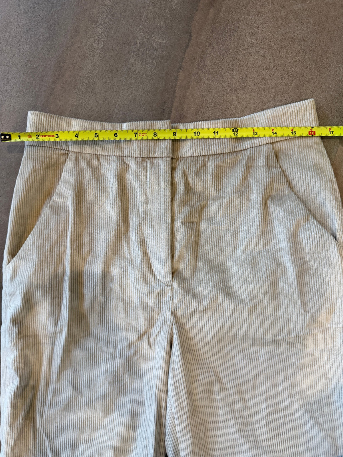 Veronica Beard Grigore Corduroy Wide-Leg Pant – Heathered Sand