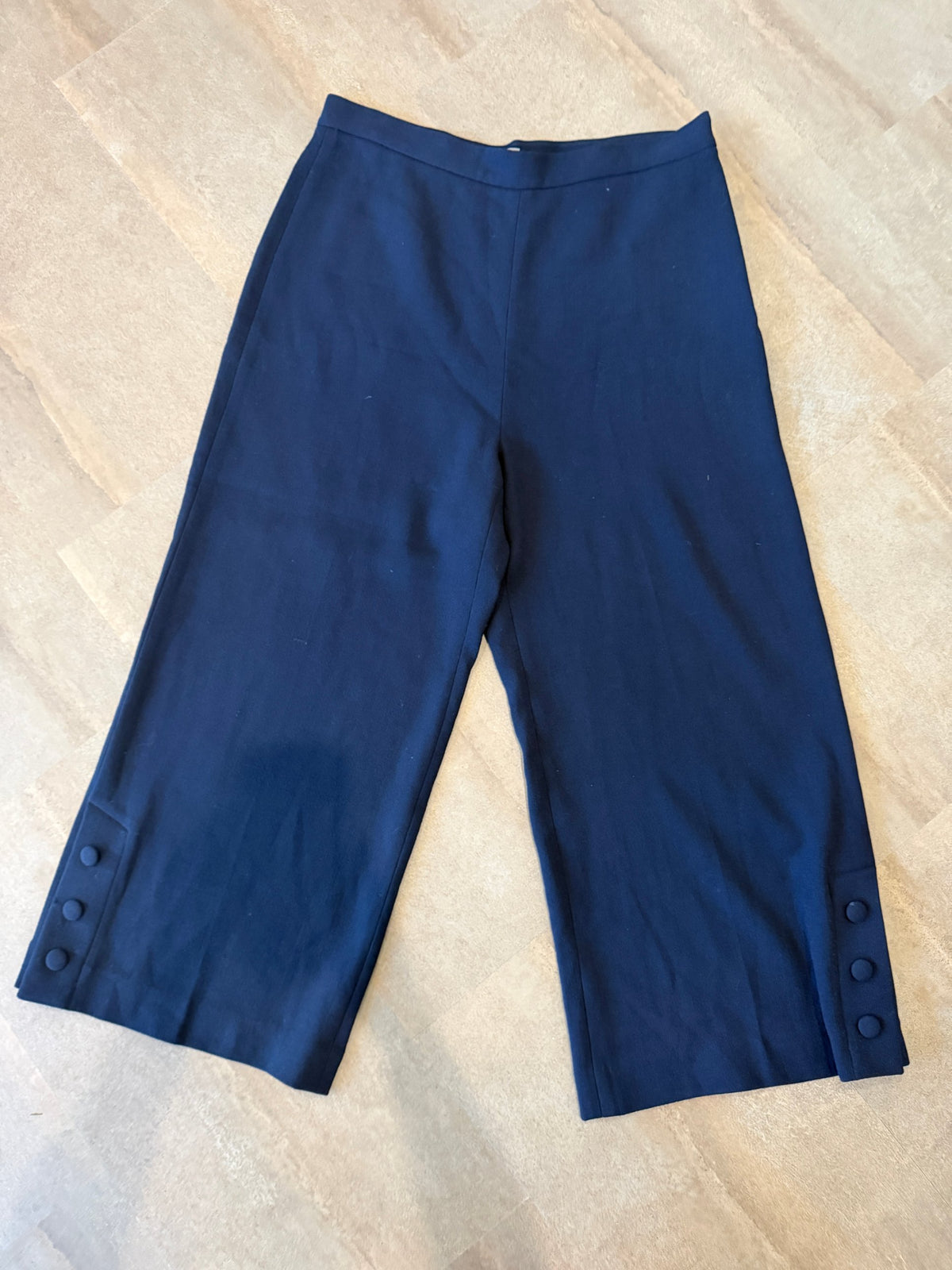Lela Rose Wool Wide-Leg Cropped Pant – Navy