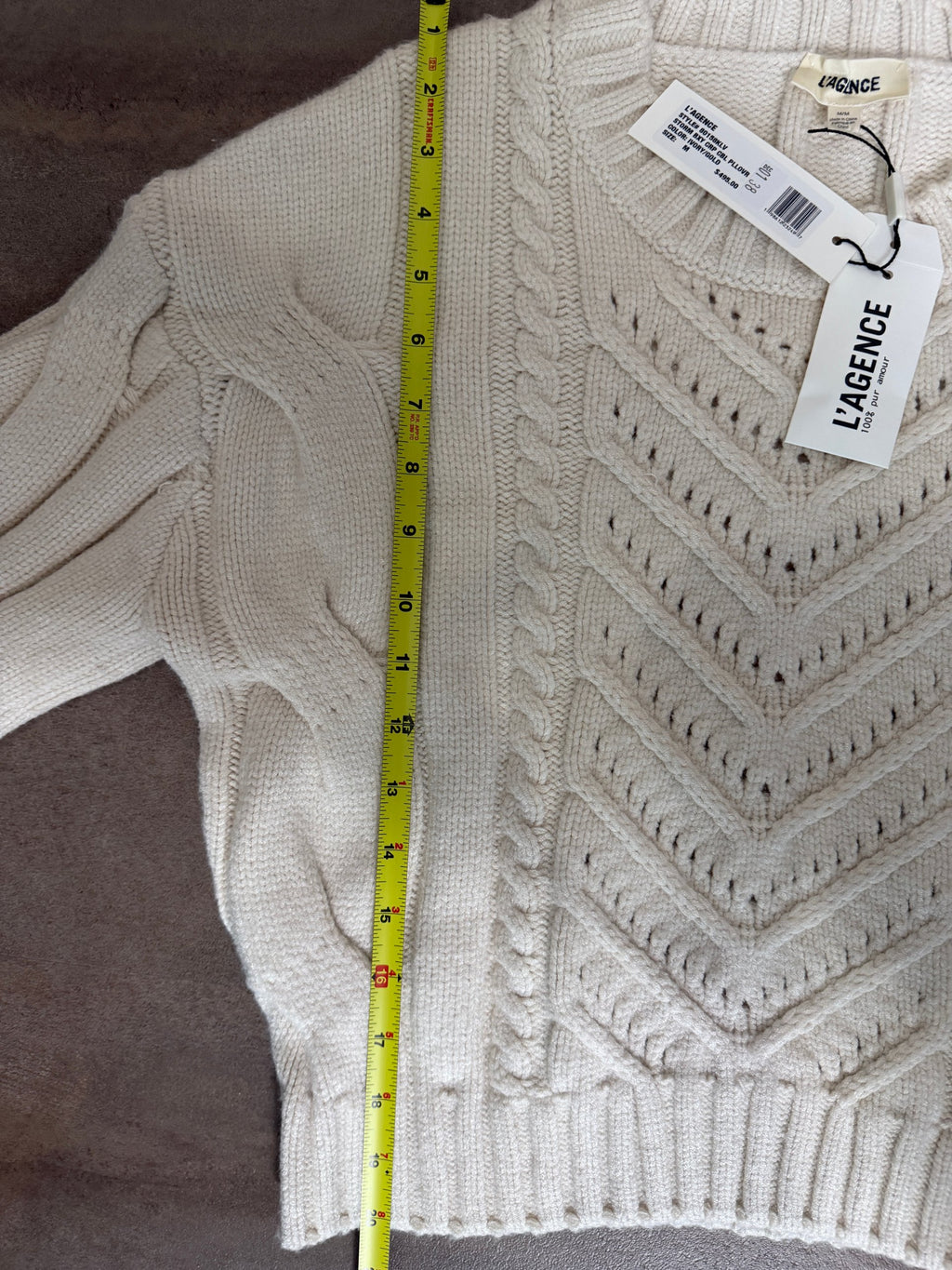 L'AGENCE Storm Boxy Crop Cable Pullover – Ivory/Gold