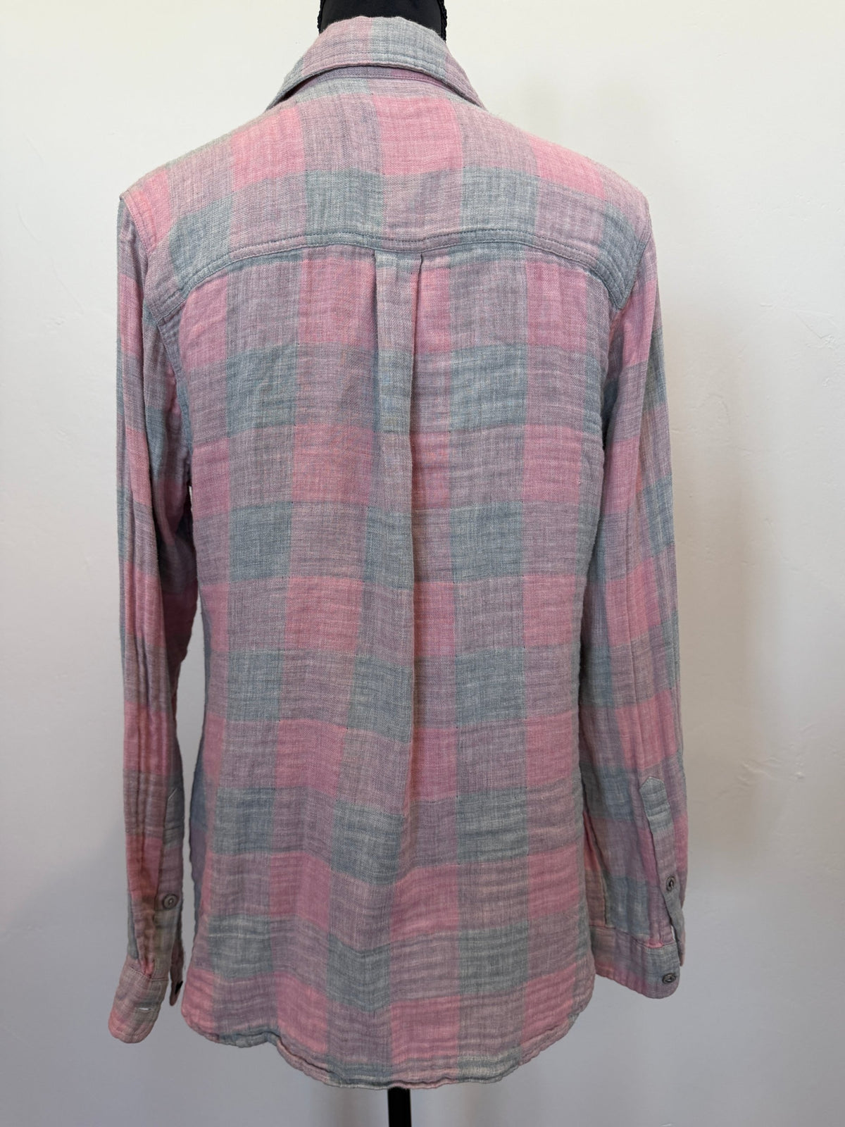 Faherty Button-Down Shirt – Pink / Grey