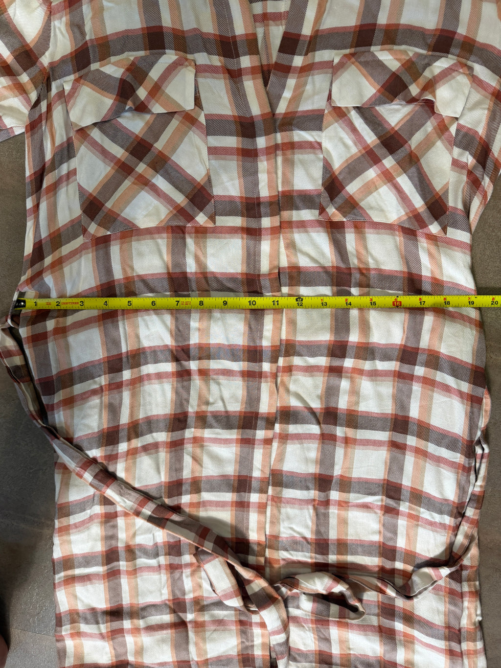L'AGENCE Cameron Long Shirtdress – White Plaid